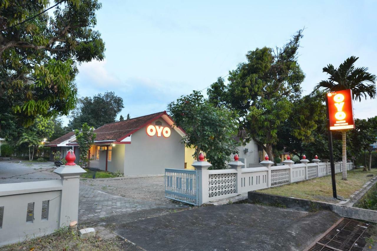 Oyo 743 Garden Guesthouse Maguwo Exterior foto
